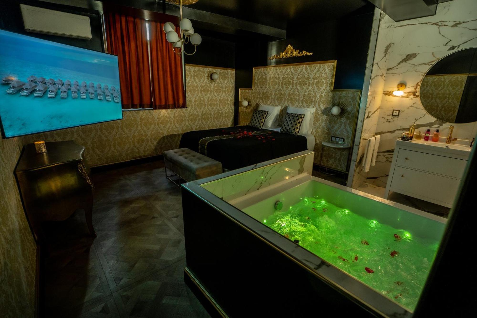 Appartement D'Exception Avec Jacuzzi 索恩河畔自由城 外观 照片